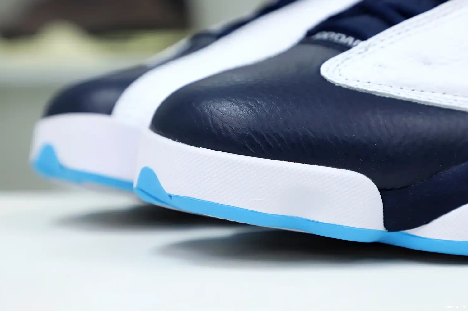Kimikick BLUE POWDER AIR OBSIDIAN RETRO JORDAN WHITE 13 414571-144 0427